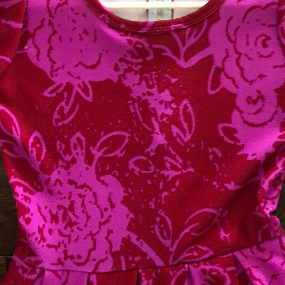 Lularoe Amelia - Picture 3 of 4